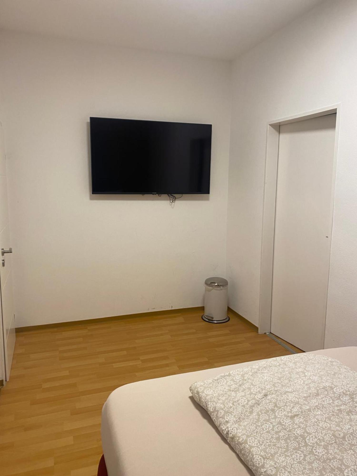 Gasthof Legend Burgthann Bagian luar foto